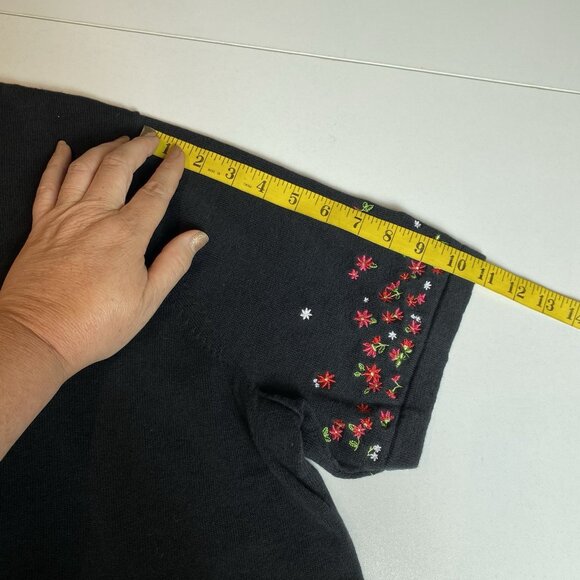 CJ Banks Womens Cardigan Sweater Black Linen Cotton Blend Floral Embroidery 2X - Picture 8 of 8